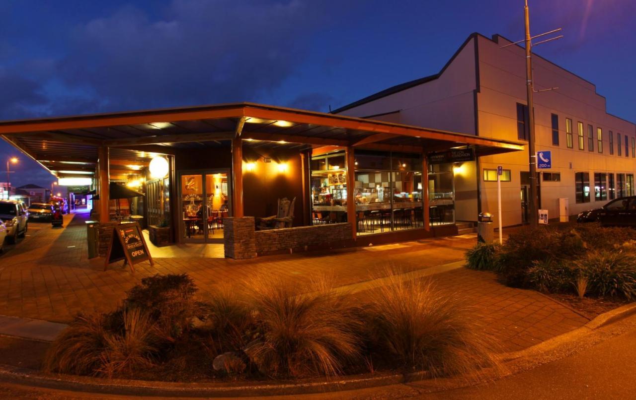 Stumpers Hotel Hokitika Szoba fotó